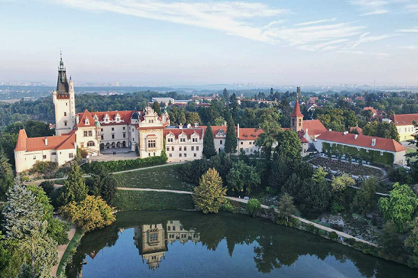 Pruhonice Castle